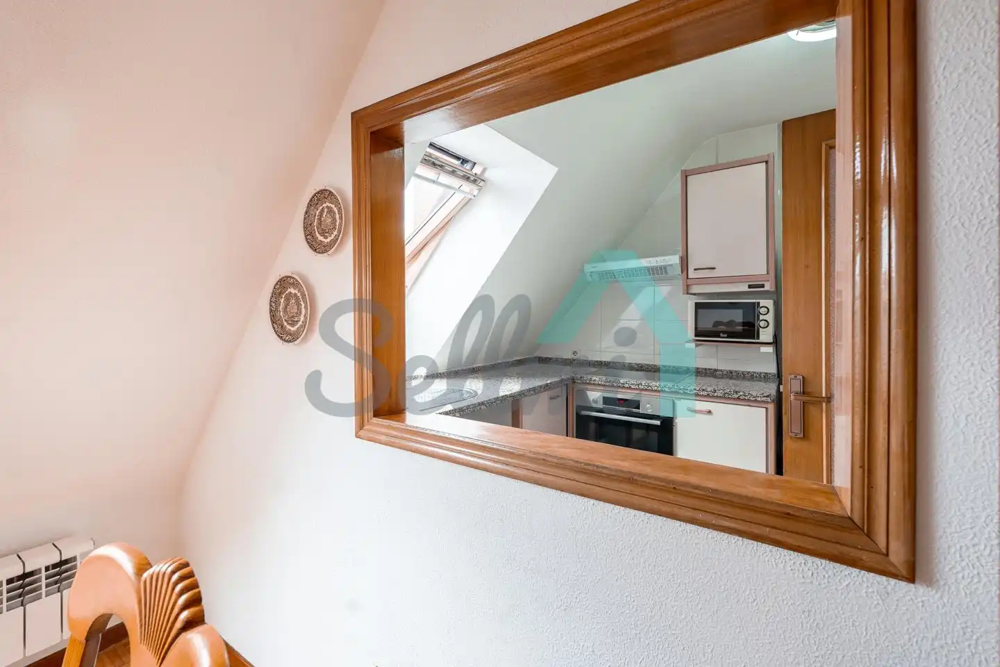 Cocina de Piso de alquiler en Oviedo  con Calefacción, Parquet y Amueblado