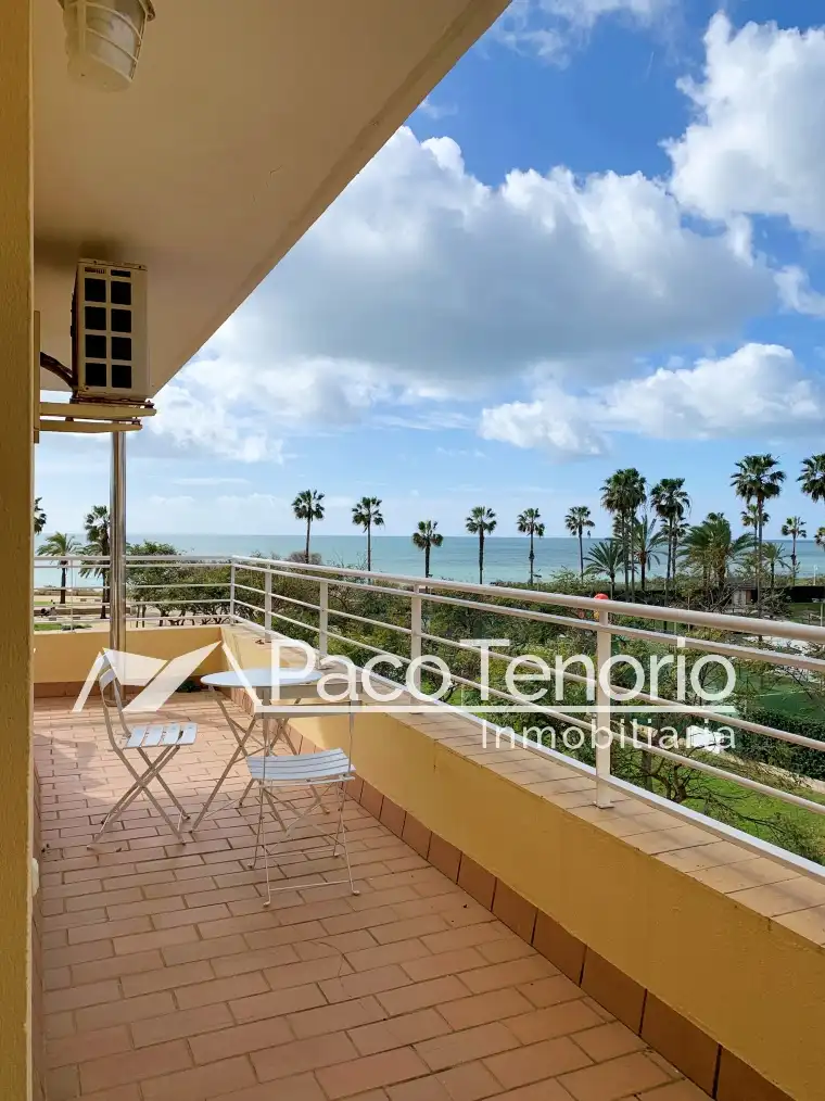 Terraza de Piso de alquiler en Islantilla con Terraza, Amueblado y Horno