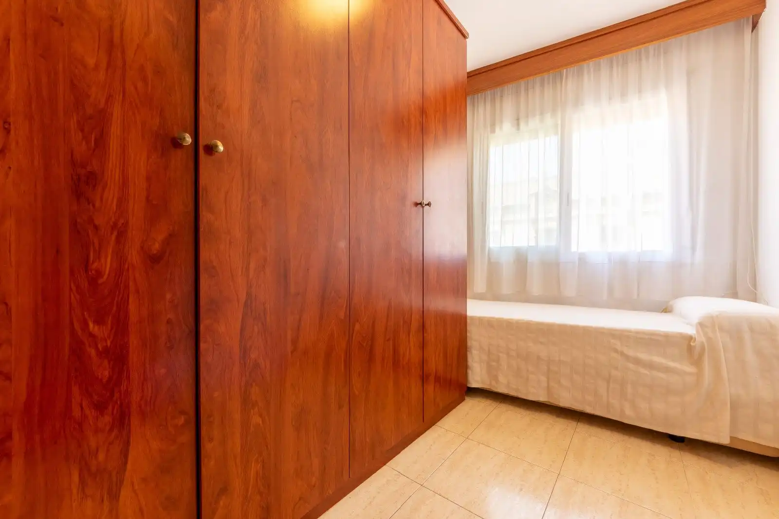Bedroom of Flat for sale in Tarragona  with Air Conditioner, Terrace and Furnished