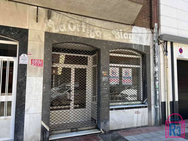 Local comercial en Venta en Maestro Nicolás en San Claudio - La Chantría