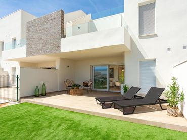 Apartament amb piscina en venda a Algorfa