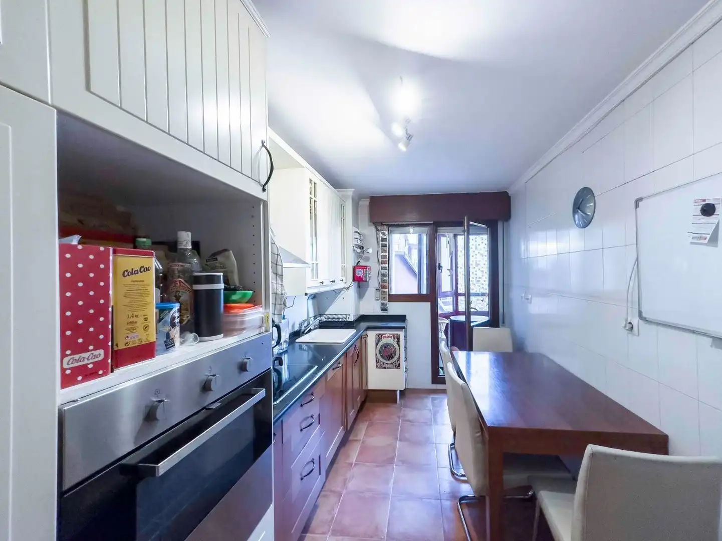 Kitchen of Flat for rent in Oviedo   with Heating, Private garden and Terrace