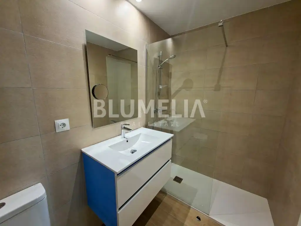Bany de Apartament en venda en Dénia amb Aire condicionat, Calefacció i Jardí privat