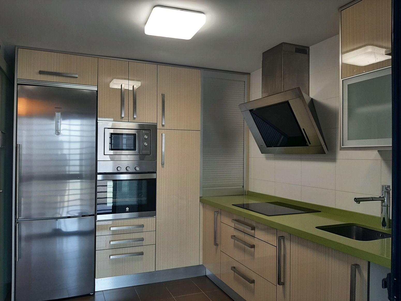 Kitchen of Flat to rent in Alcalá de Henares  with Air Conditioner, Heating and Private garden