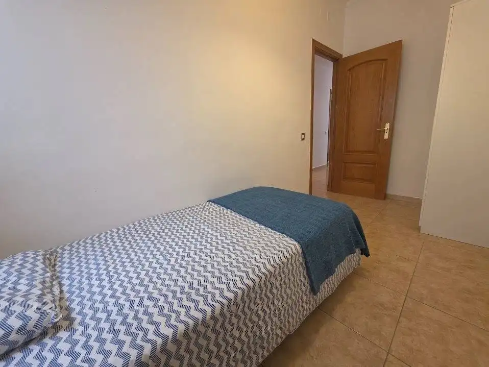 Habitación de Piso en venta en Las Palmas de Gran Canaria con Amueblado