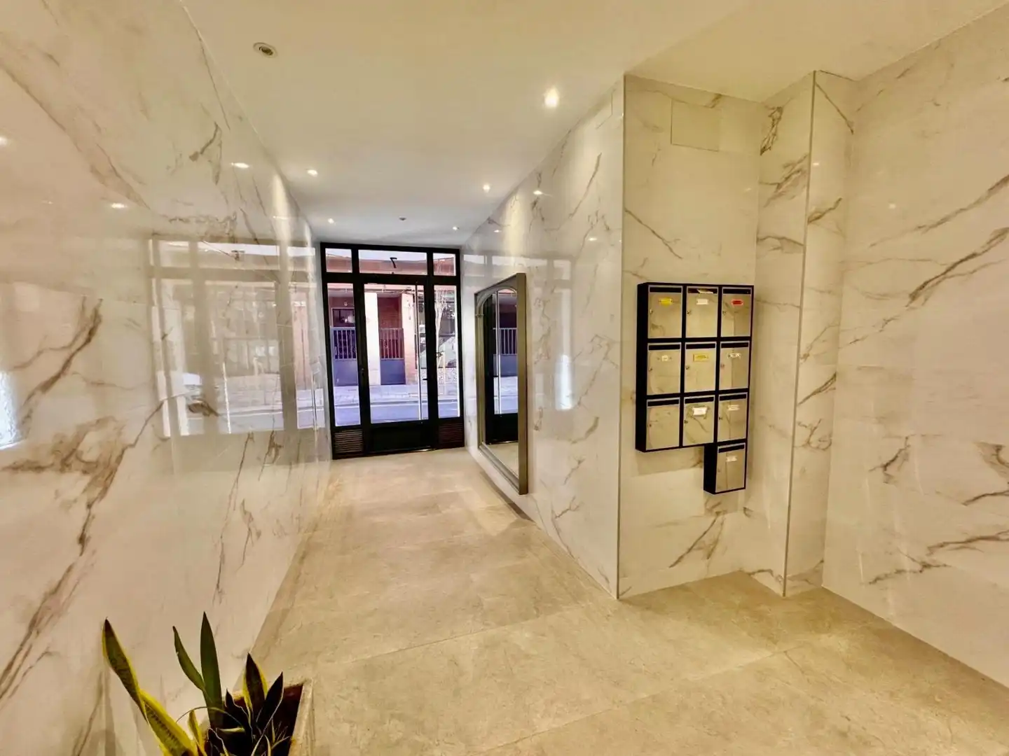 Flat for sale in Alicante / Alacant  with Air Conditioner, Heating and Furnished