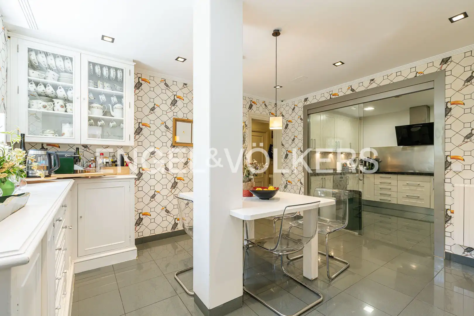 Cocina de Casa o chalet en venta en Madrid con Aire acondicionado, Calefacción y Jardín privado