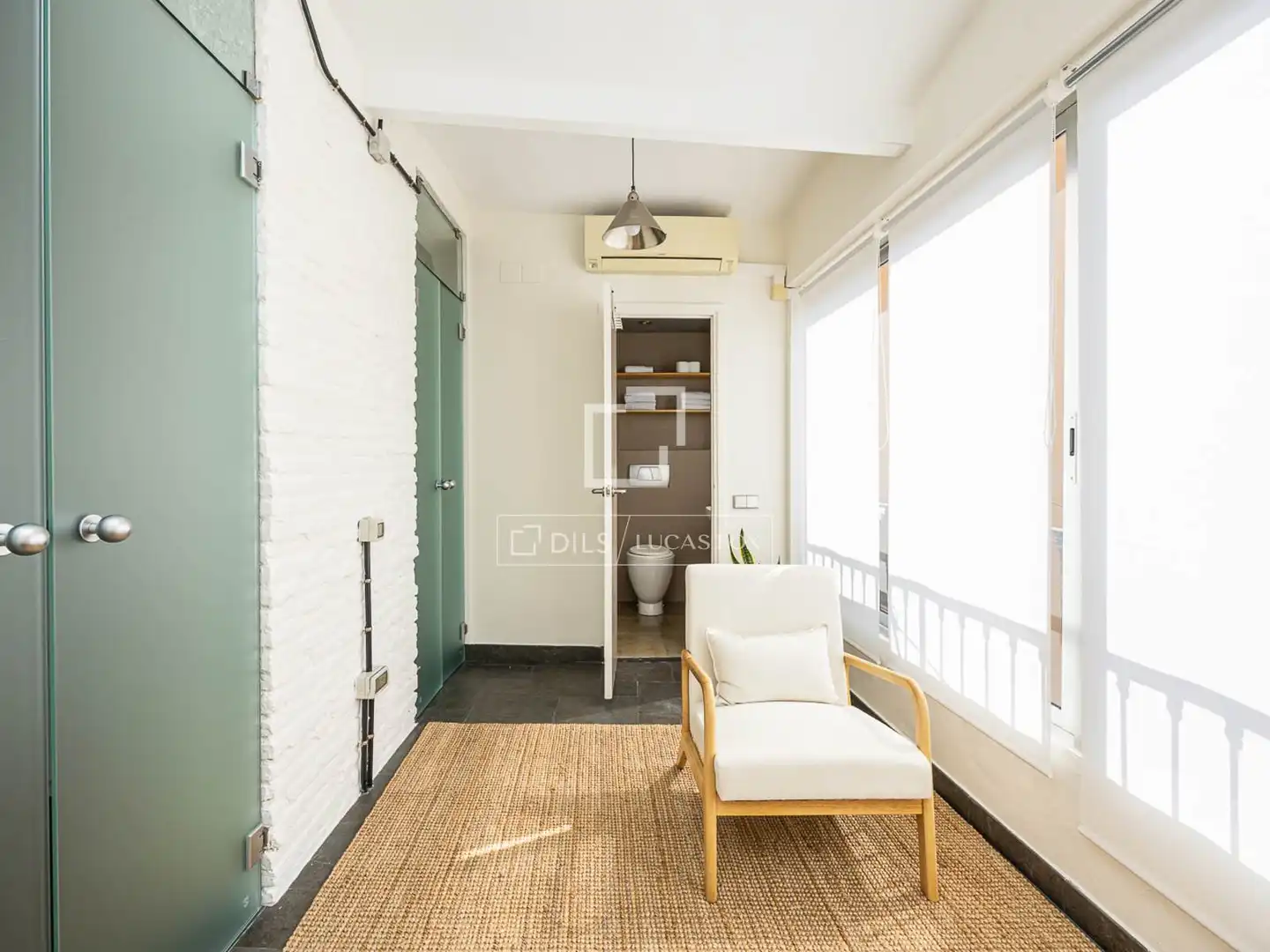 Piso con terraza en alquiler en Eixample, imagen 18