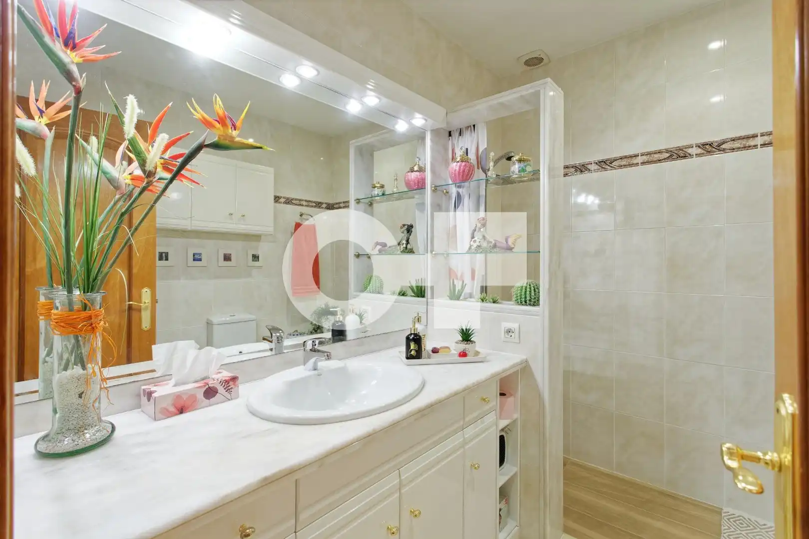Bathroom of Detached homes for sale in Sant Adrià de Besòs  with Air Conditioner, Terrace and Storage room