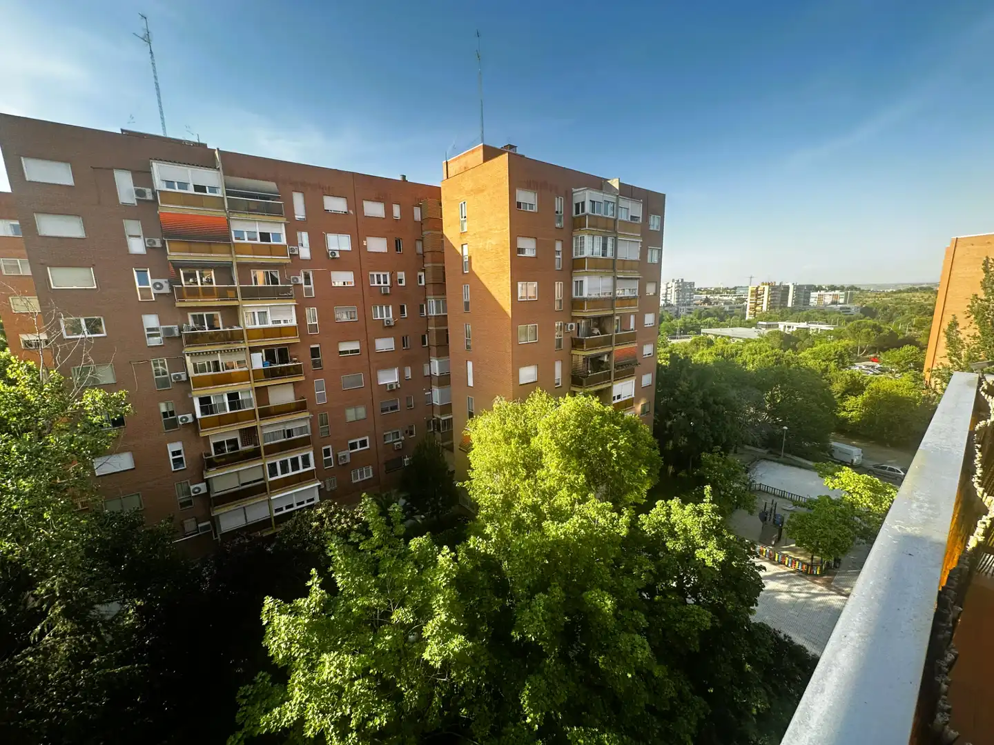Vista exterior de Piso en venta en Madrid con Aire acondicionado, Calefacción y Terraza