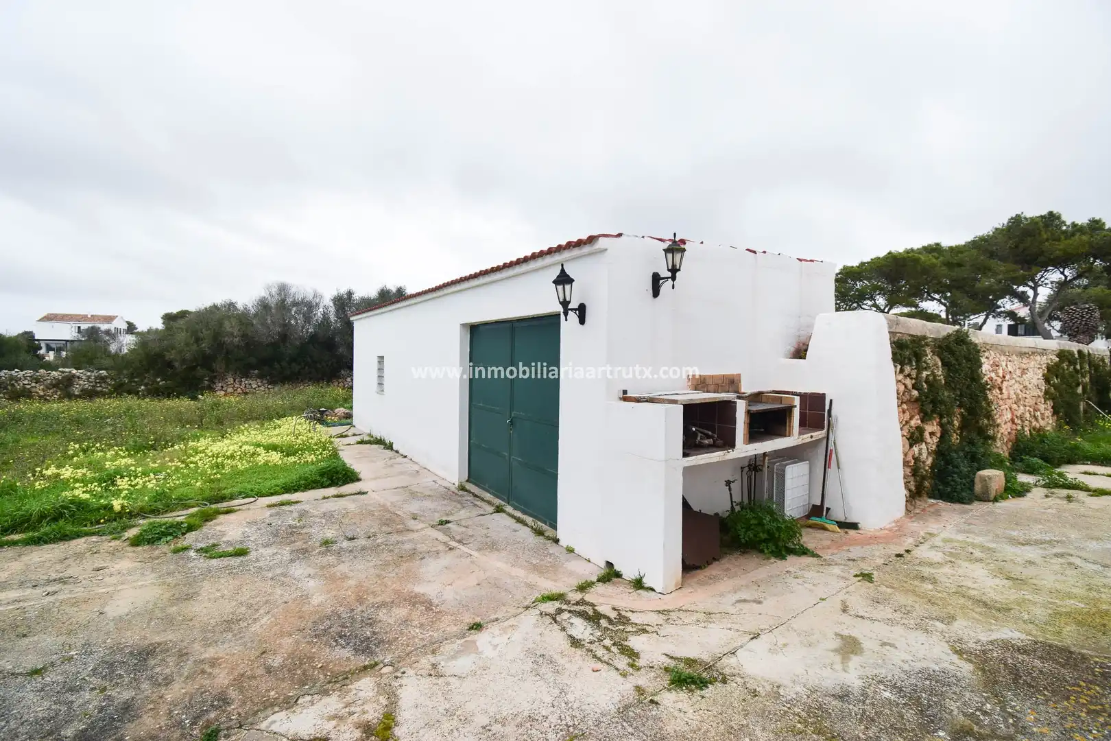 Vista exterior de Casa o xalet en venda en Ciutadella de Menorca amb Calefacció, Jardí privat i Terrassa