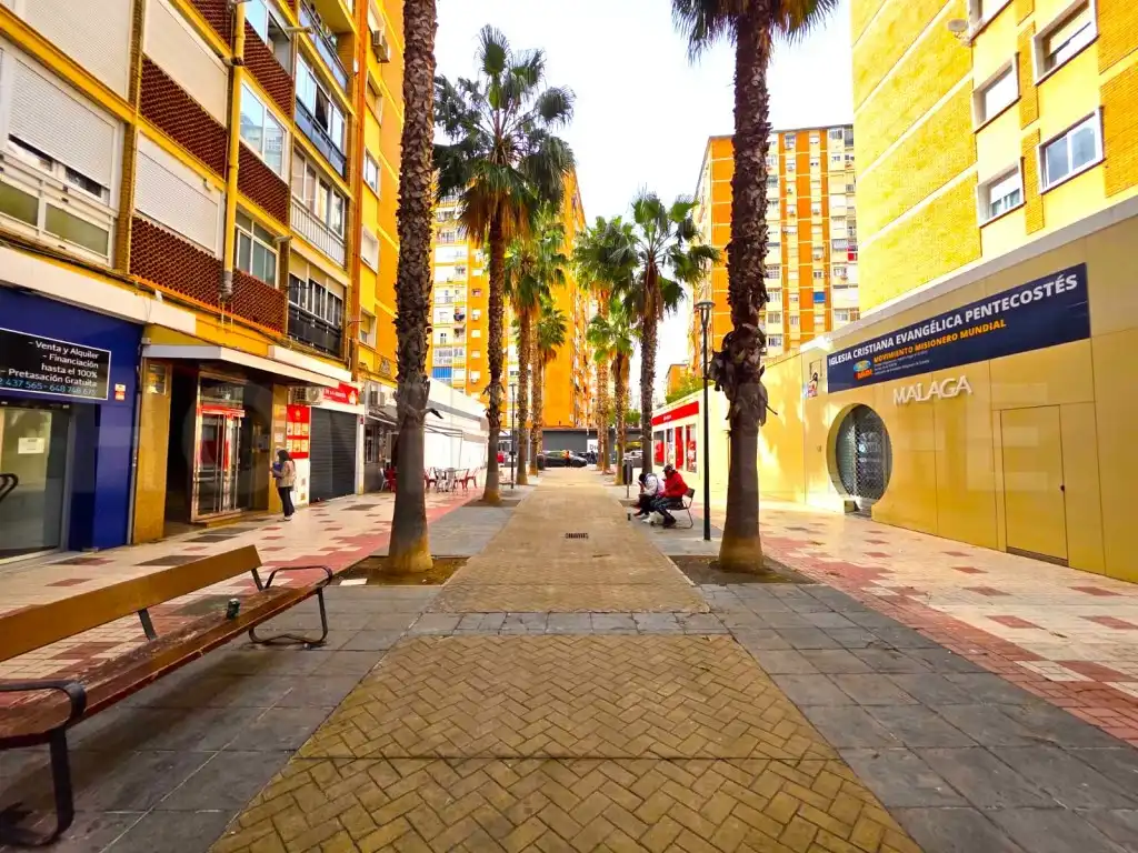 Vista exterior de Pis en venda en Málaga Capital amb Moblat