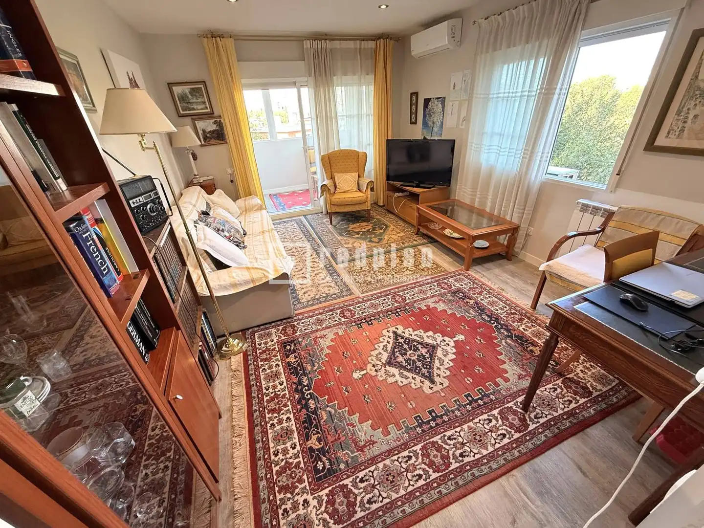 Living room of Flat for sale in Madrid  with Air Conditioner, Heating and Private garden