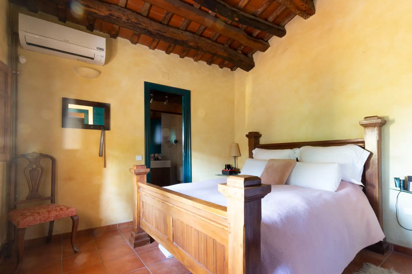 Dormitori de Casa o xalet en venda en Subirats amb Aire condicionat, Jardí privat i Moblat