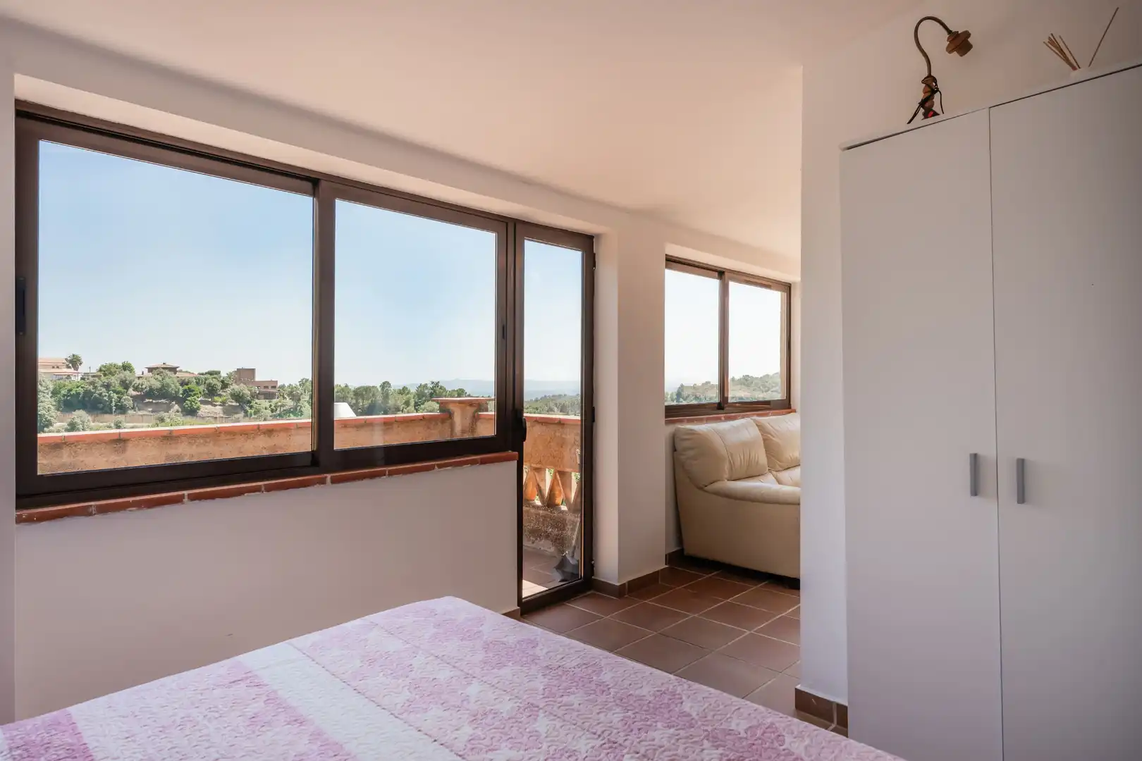 Dormitori de Casa o xalet en venda en Bigues i Riells del Fai amb Aire condicionat, Calefacció i Jardí privat