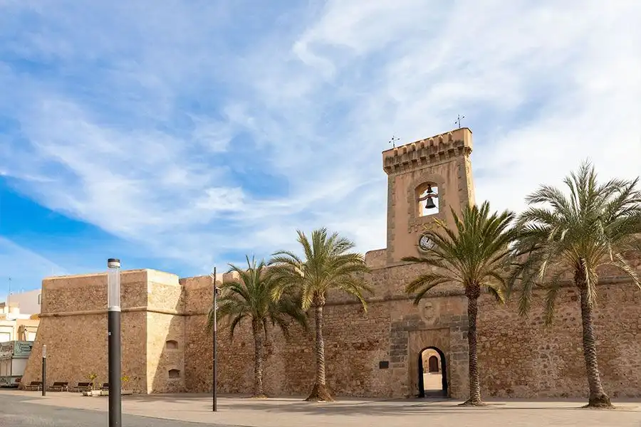 Mini appartamento con ascensore in affitto a Santa Pola ciudad