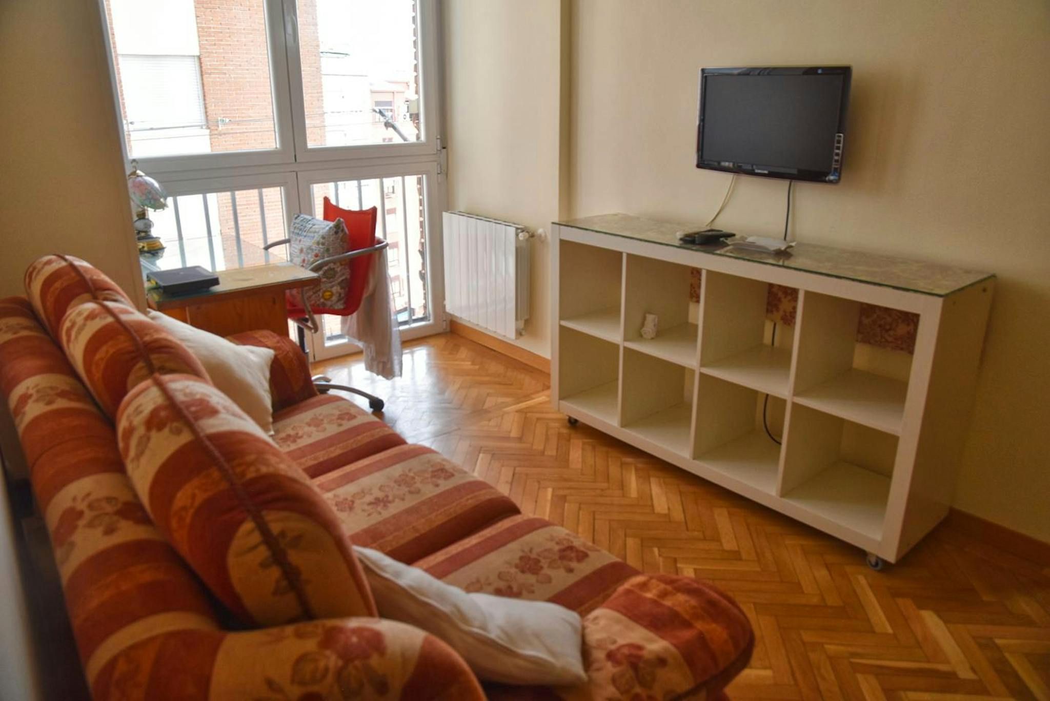 Living room of Flat to rent in  Madrid Capital  with Furnished