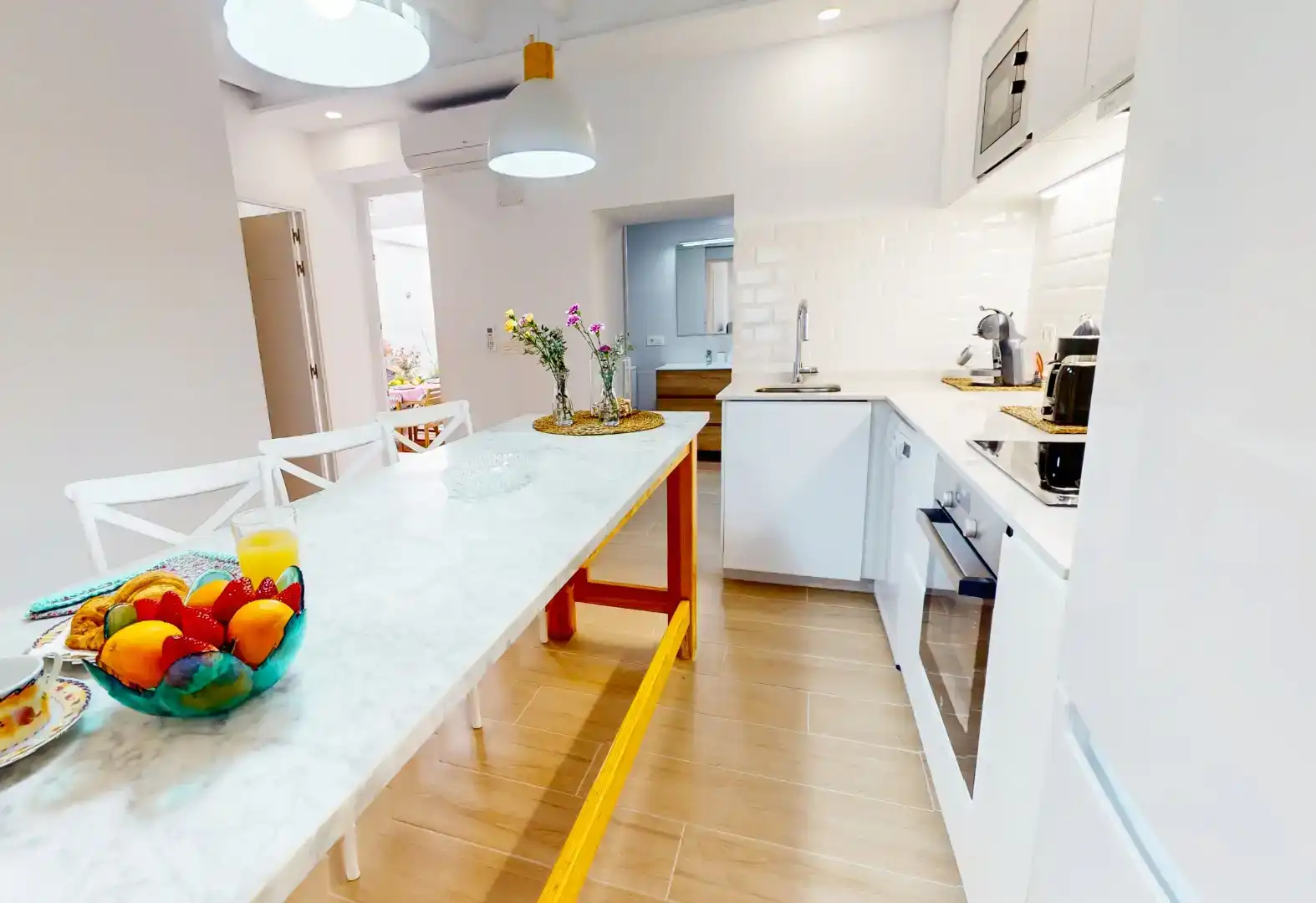 Küche von Wohnung zur Miete in Dénia mit Parkett und Möbliert