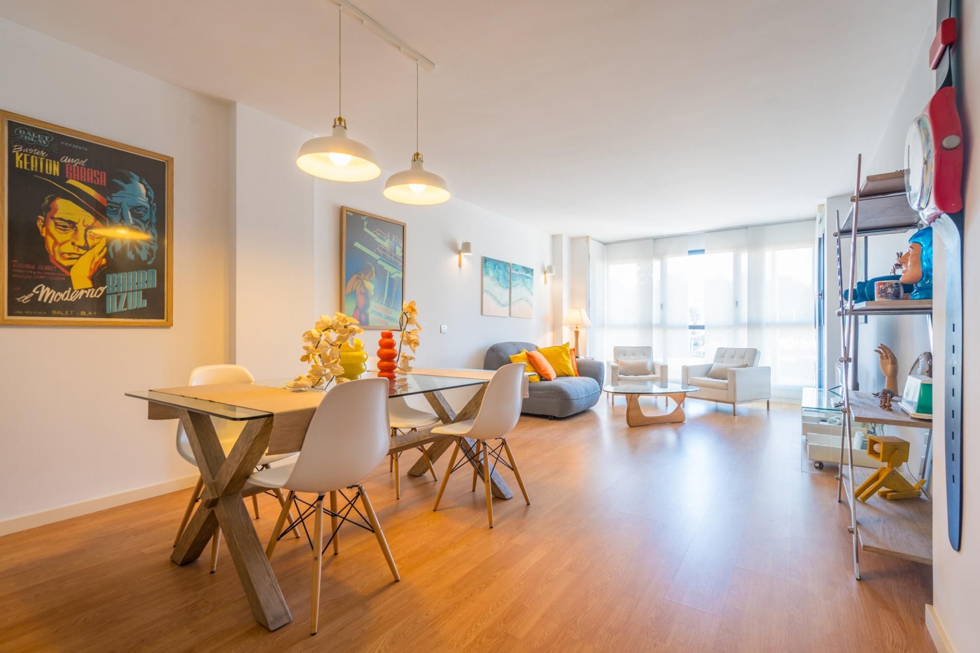 Living room of Flat for sale in Paiporta  with Air Conditioner, Furnished and Balcony