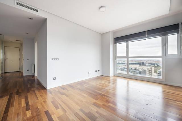 Piso en Venta en C. de Dulce Chacón en Virgen del Cortijo - Manoteras