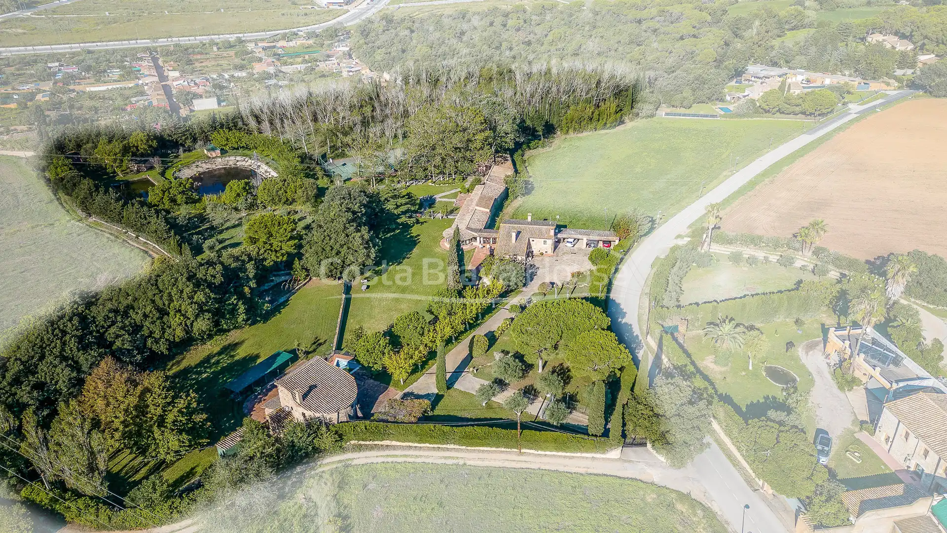 Country house with pool for sale in Camí de Can Pipes, imagen 9