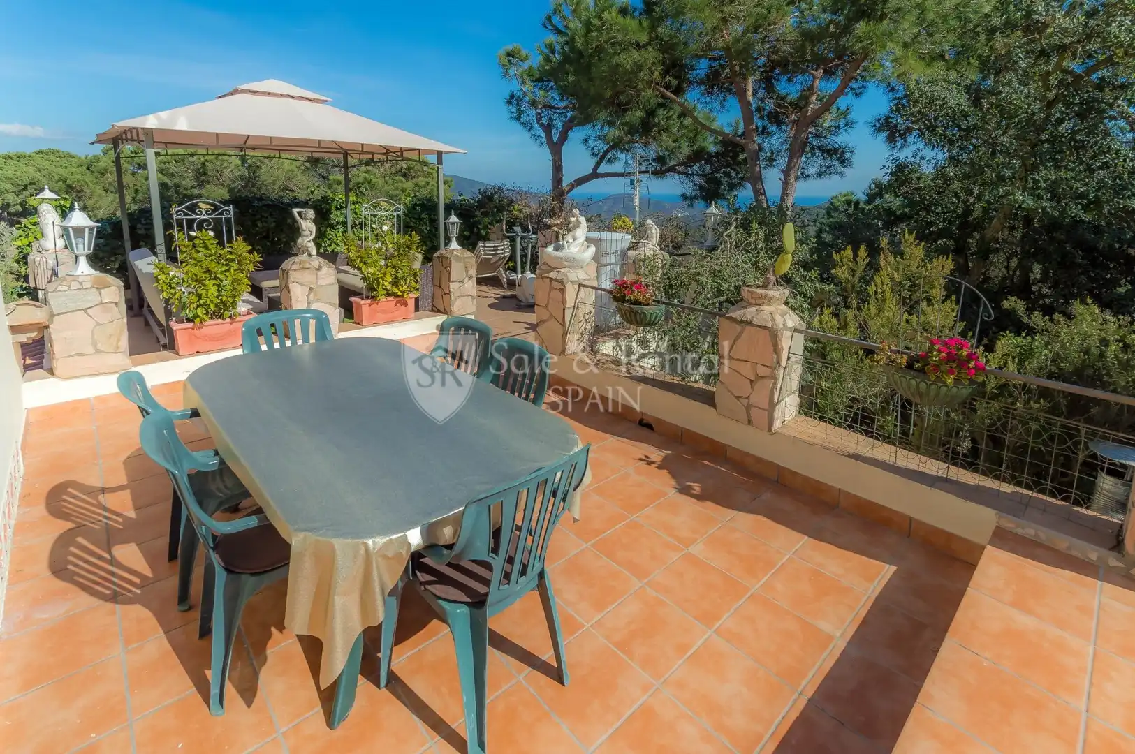 Terrace of Houses for sale in Lloret de Mar  with Air Conditioner, Heating and Private garden