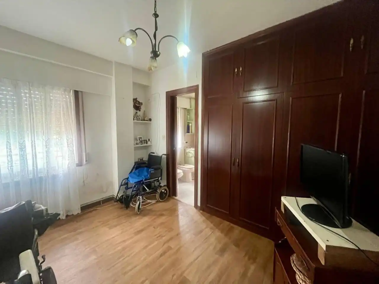 Casa o chalet en venta en Cambre  con Jardín privado, Terraza y Amueblado