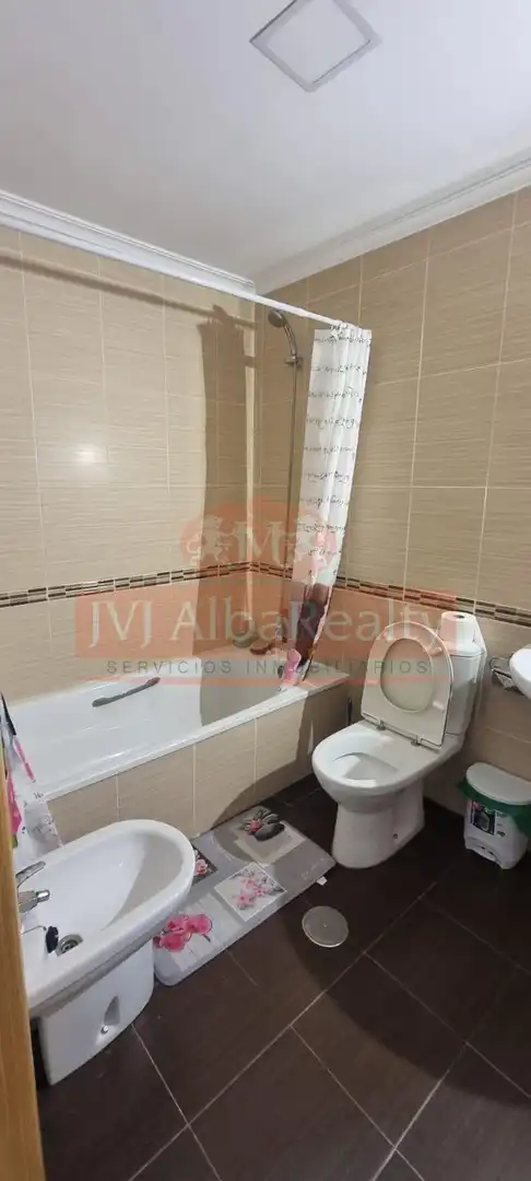Badezimmer von Wohnung zum Verkauf in Albacete mit Heizung und Abstellraum