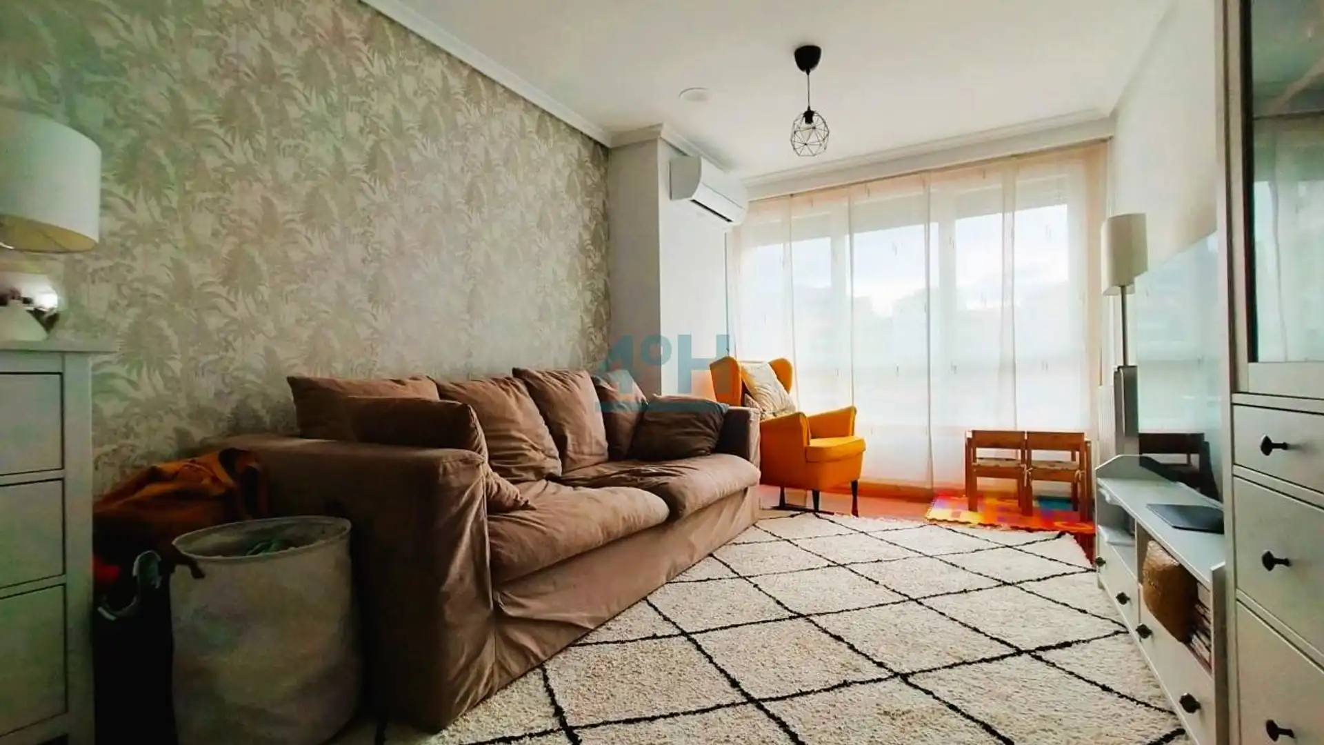 Sala de estar de Piso en venta en Ourense Capital  con Aire acondicionado, Calefacción y Parquet