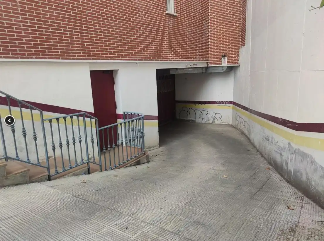 Individual en venta en Alamillo 26, imagen 3