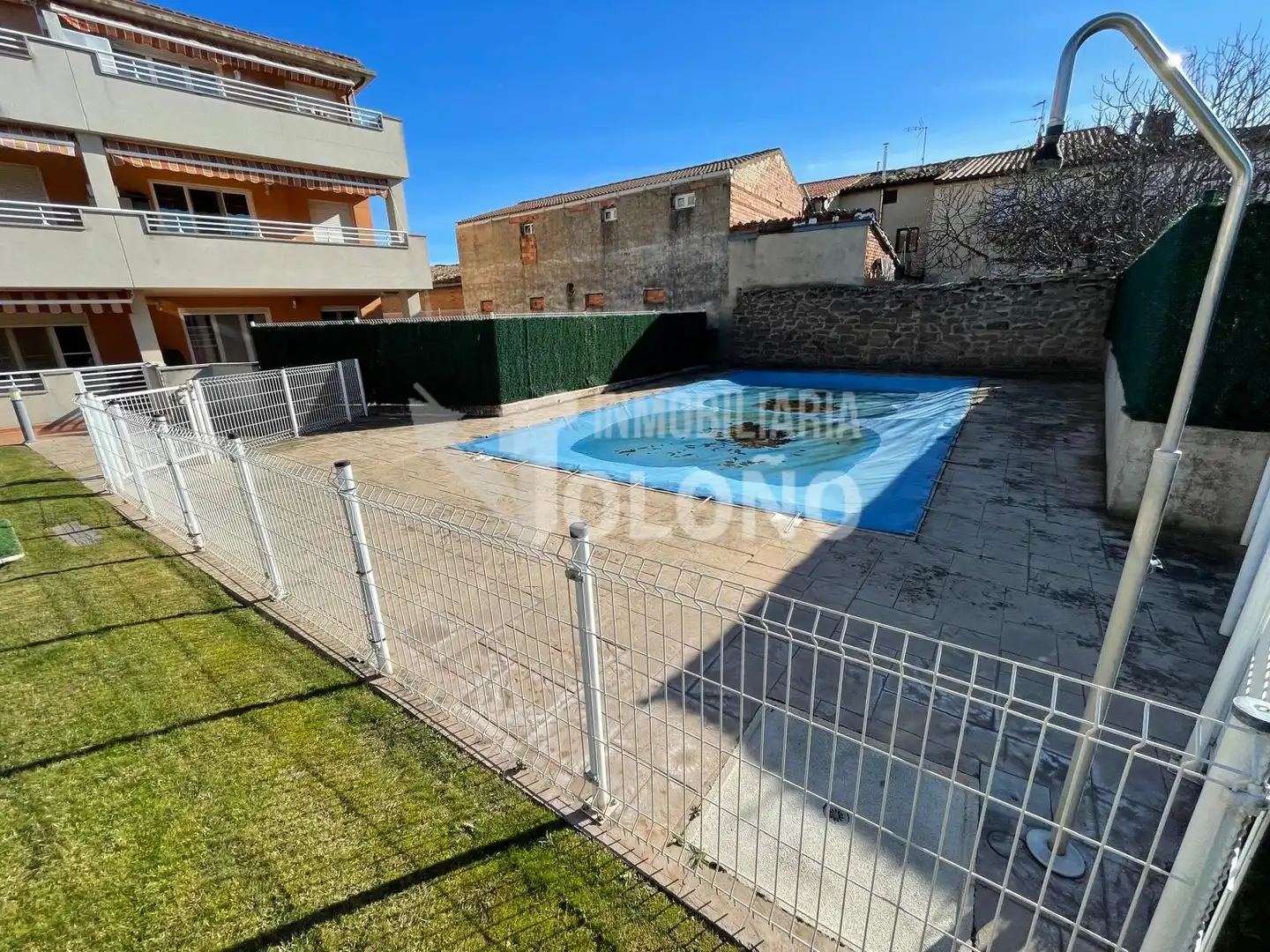 Piscina de Apartamento en venta en Alesanco con Calefacción, Terraza y Trastero