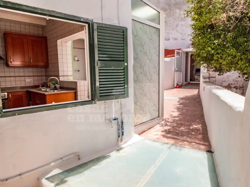 Exterior view of Flat for sale in Maó - Mahón  with Terrace