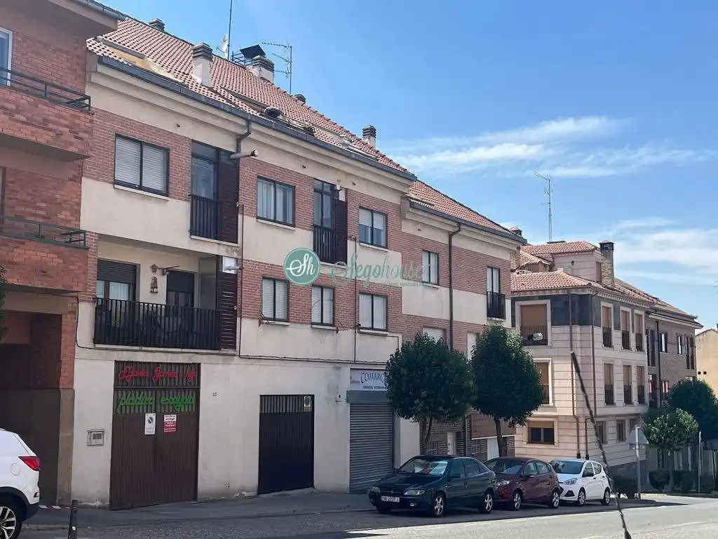 Exterior view of Flat for sale in Segovia  with Heating, Parquet flooring and Terrace