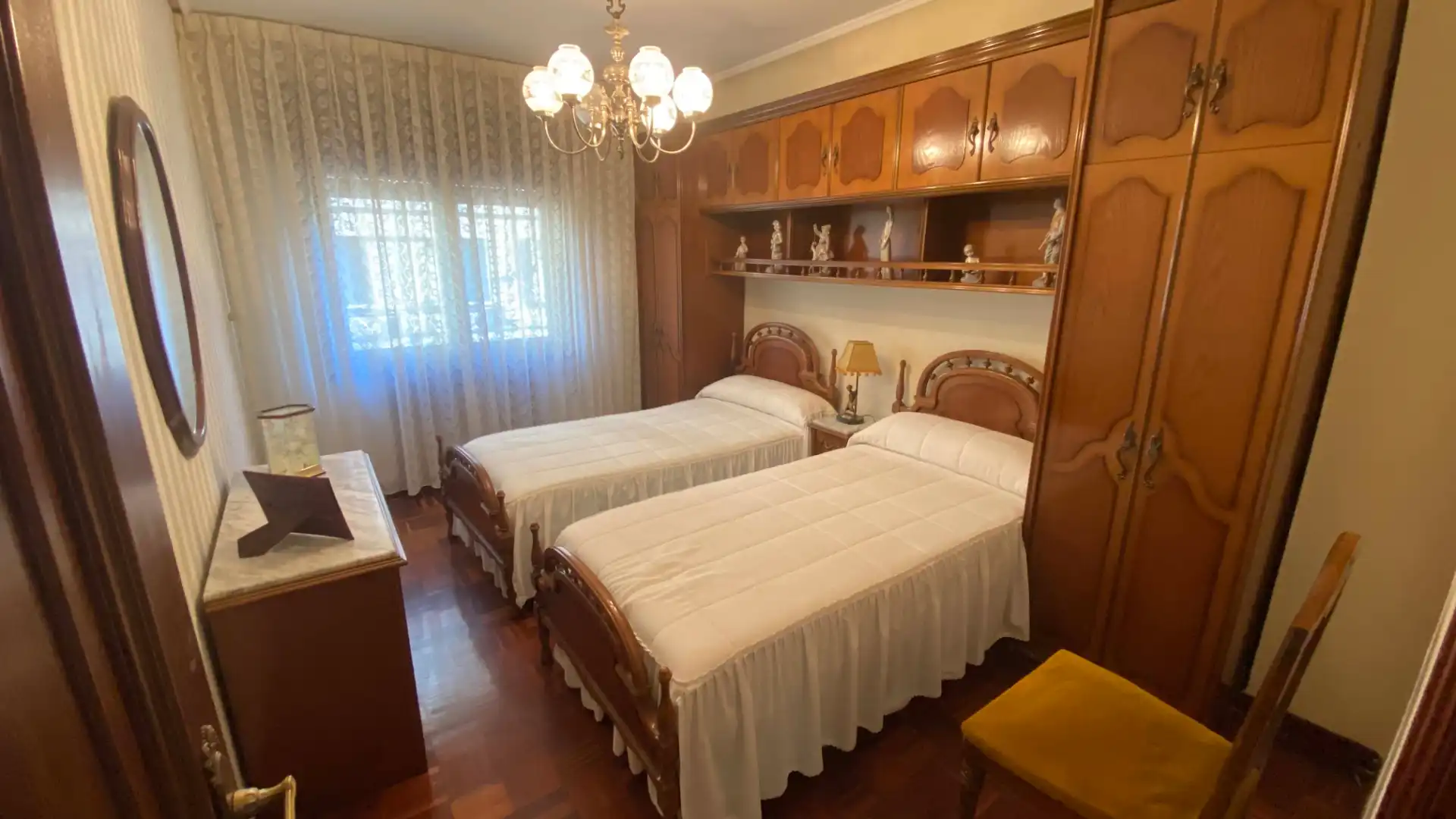 Bedroom of Flat for sale in San Martín del Rey Aurelio  with Heating, Parquet flooring and Terrace
