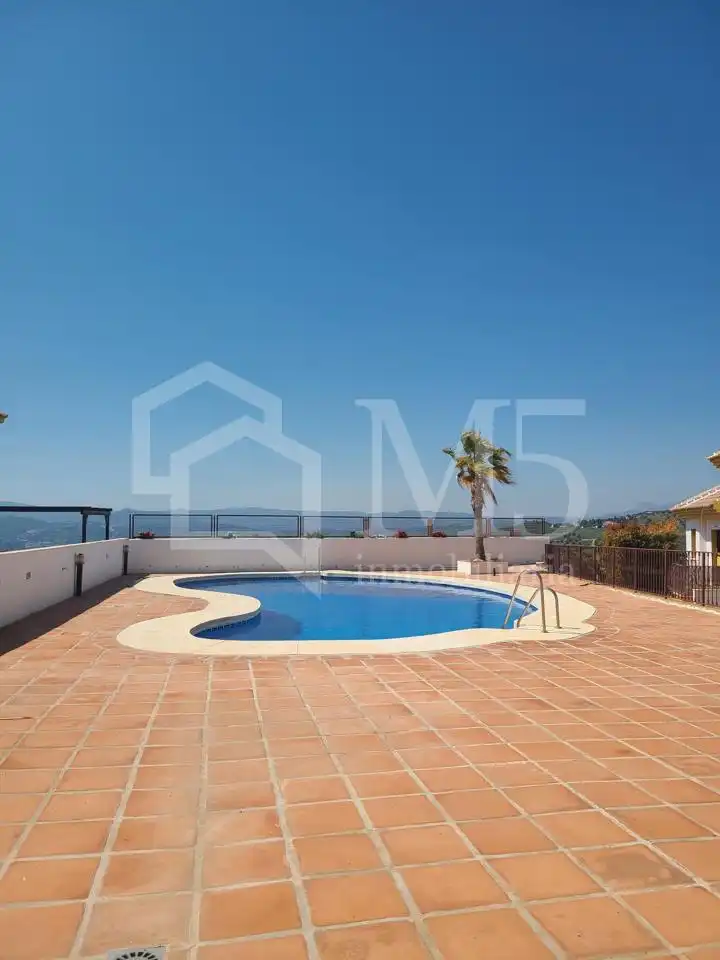 Swimming pool of Ground floor for sale in Alcaucín  with Terrace and Community pool
