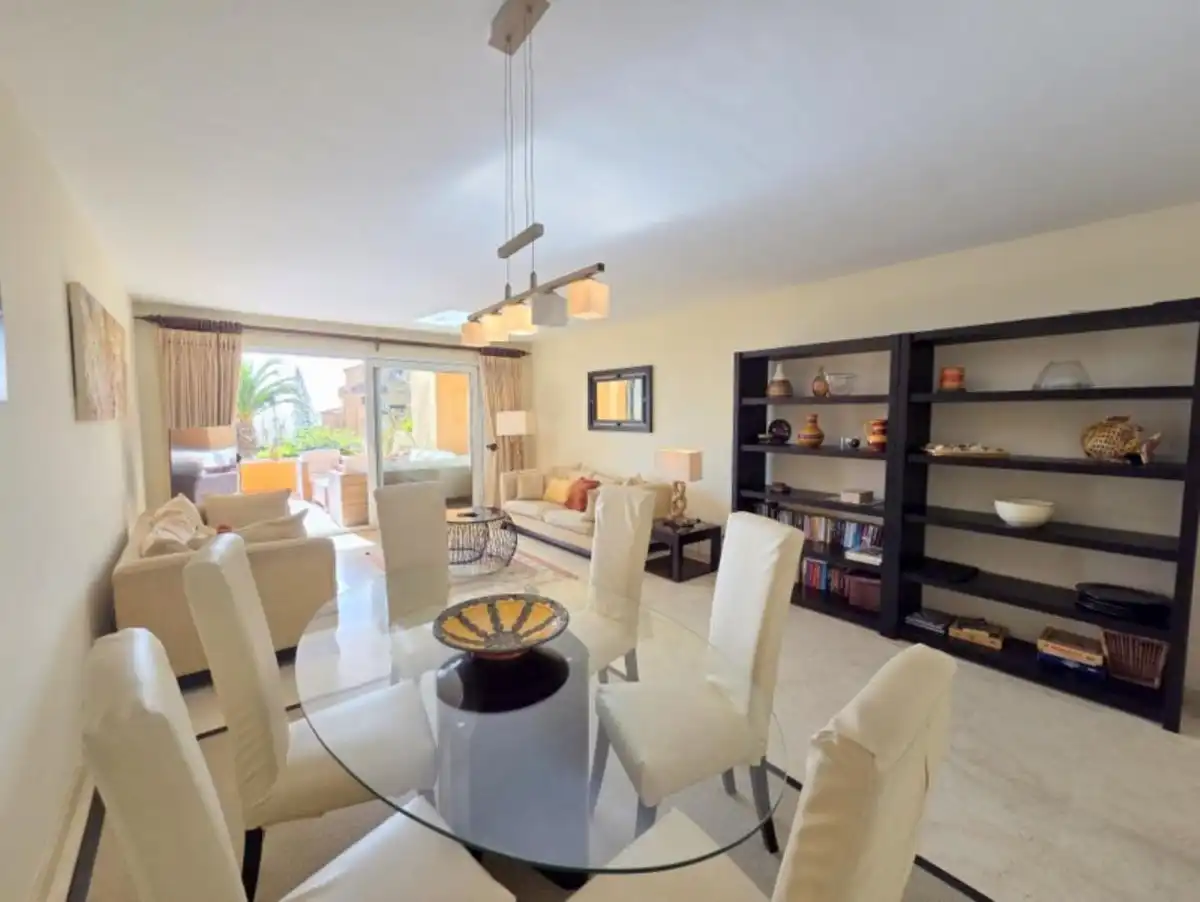 Appartement compact avec piscine à vendre à La Duquesa, imagen 5