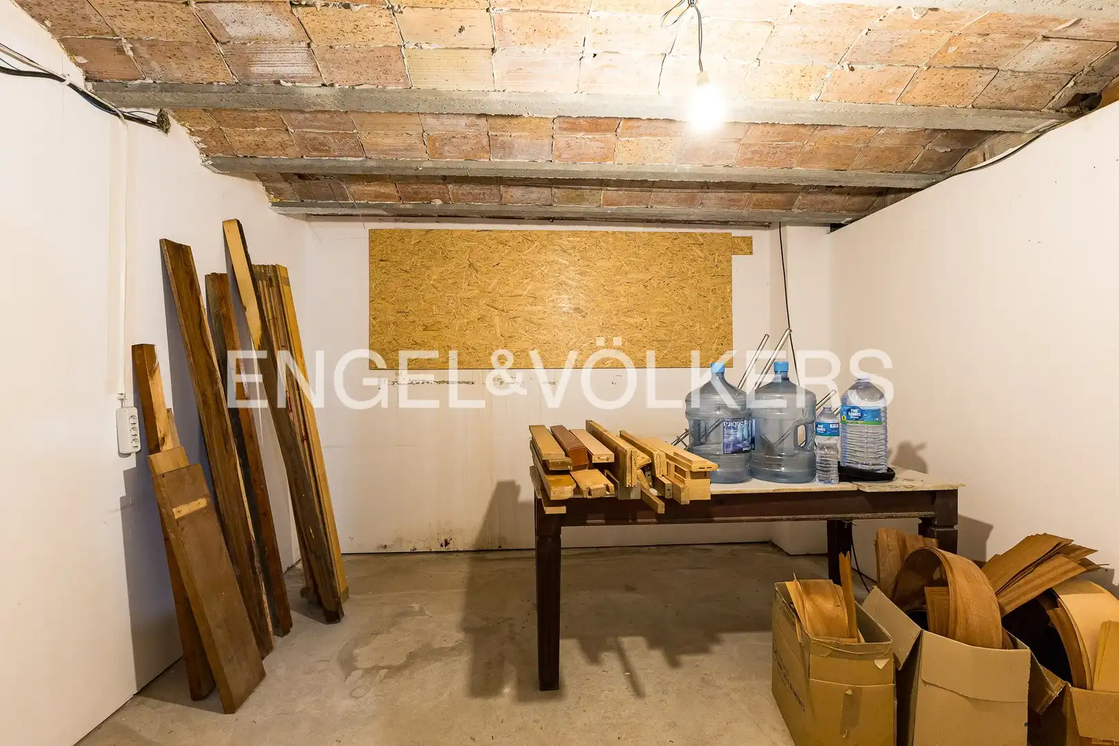 Houses for sale in Sant Vicenç Dels Horts  with Heating and Private garden