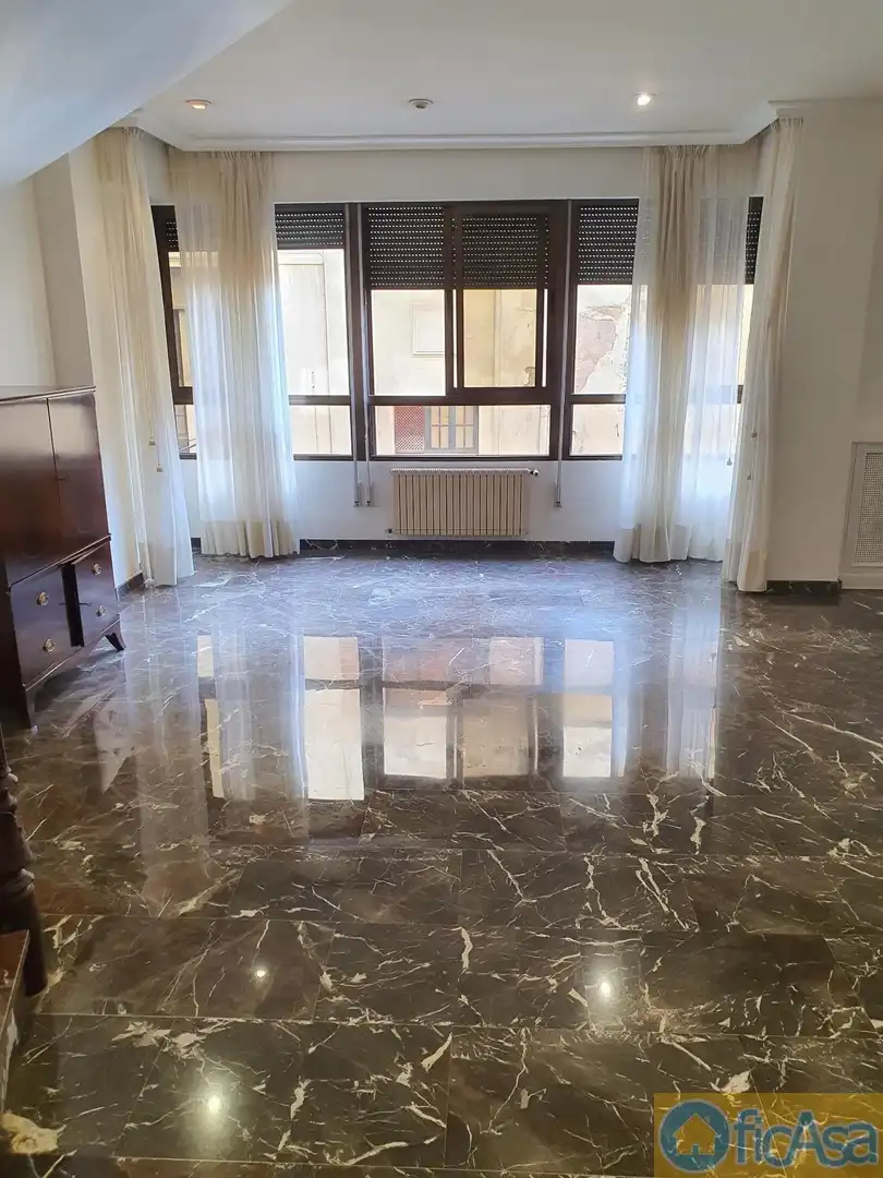 Piso con terraza en venta en Centro, imagen 24