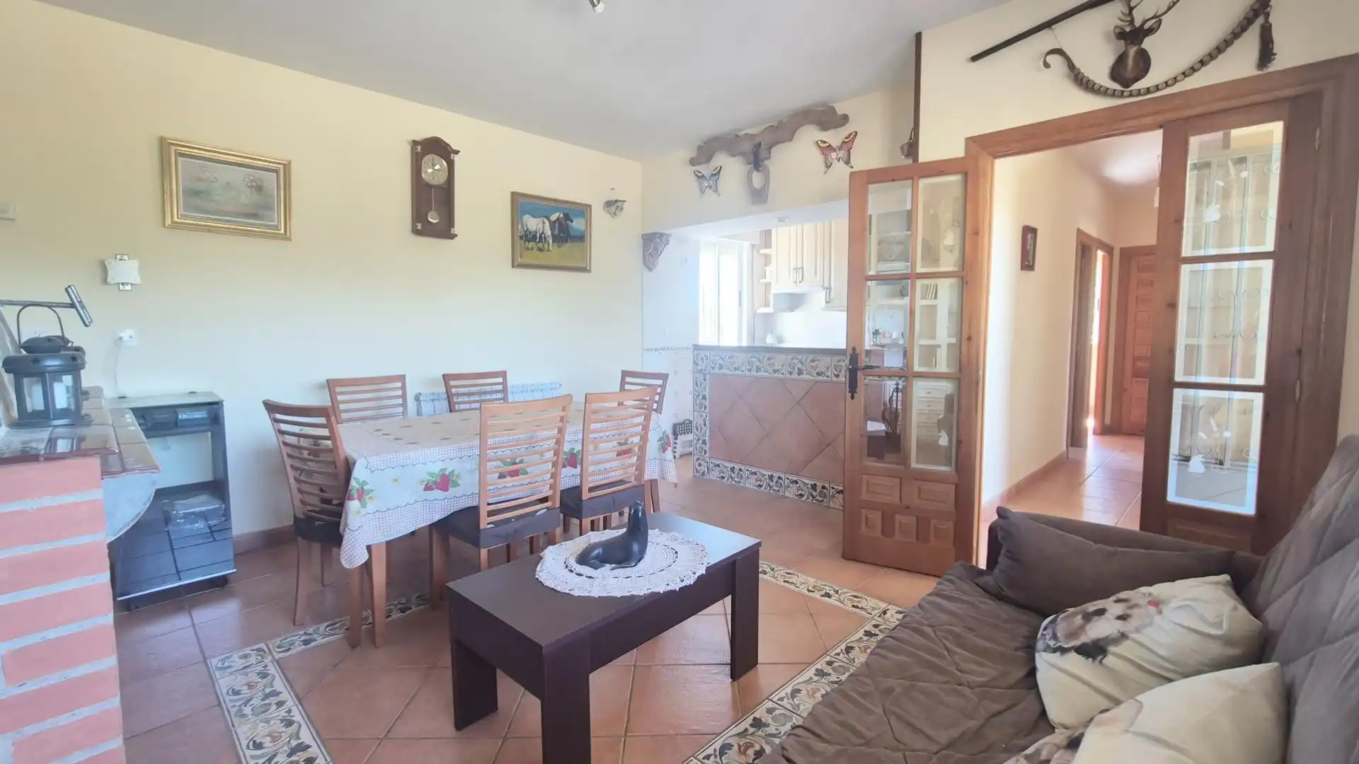 Living room of Houses for sale in Calvarrasa de Abajo  with Heating, Storage room and Furnished