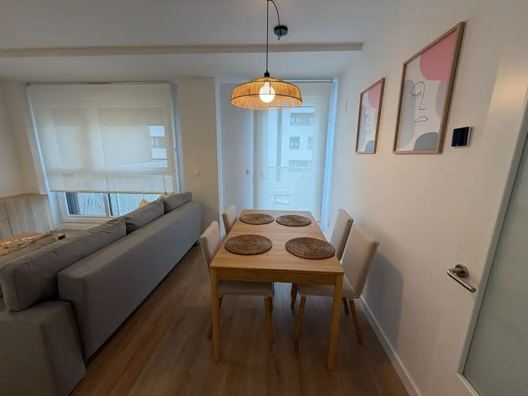 Comedor de Piso de alquiler en Vitoria - Gasteiz con Calefacción, Terraza y Trastero