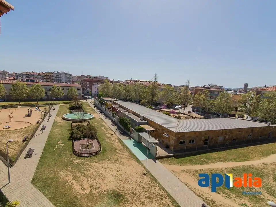 Aparcament de Dúplex en venda en Pineda de Mar amb Terrassa