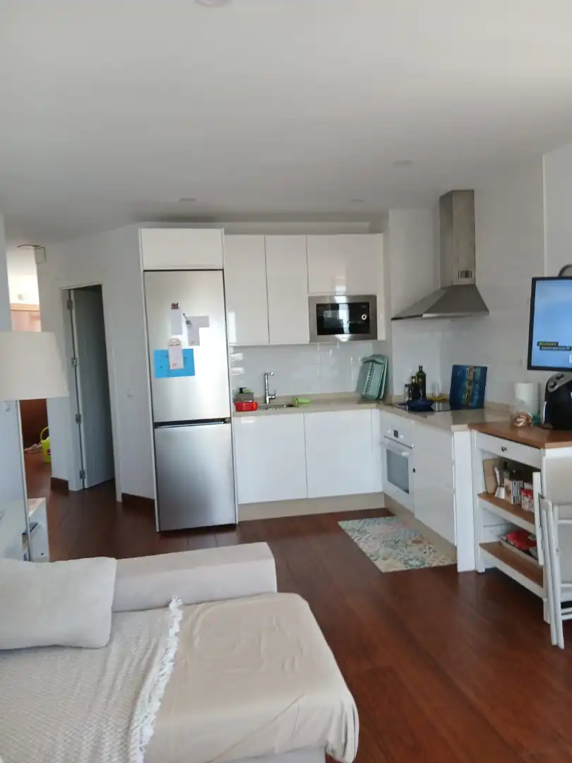 Flat for rent in Avenida Joan Miró, 16, Calvario