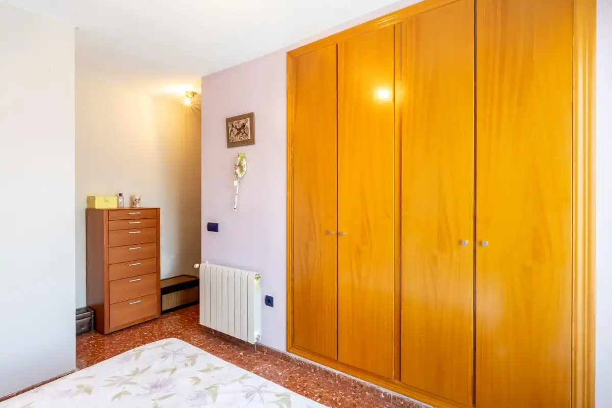 Habitación de Piso en venta en Valencia con Aire acondicionado y Calefacción