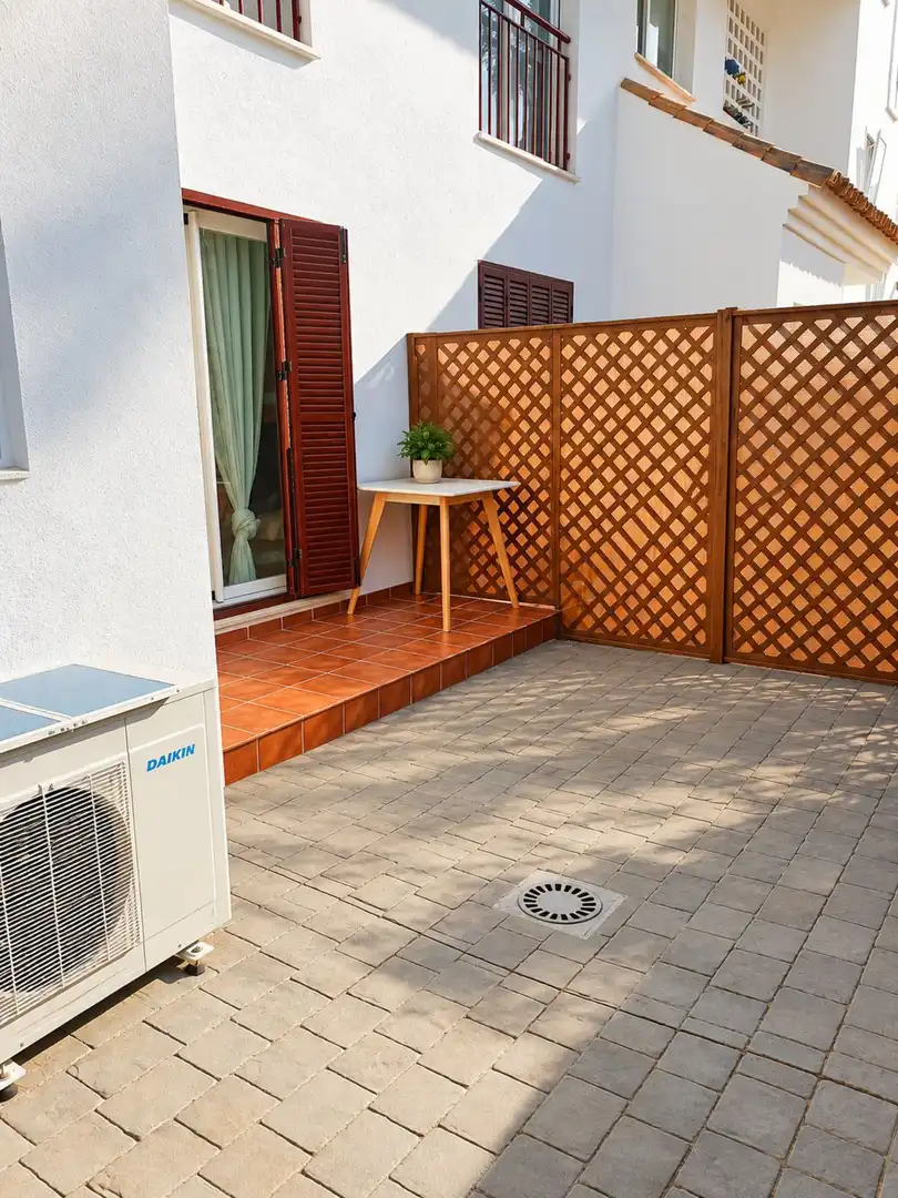 Terraza de Planta baja de alquiler en La Alcaidesa, Cádiz