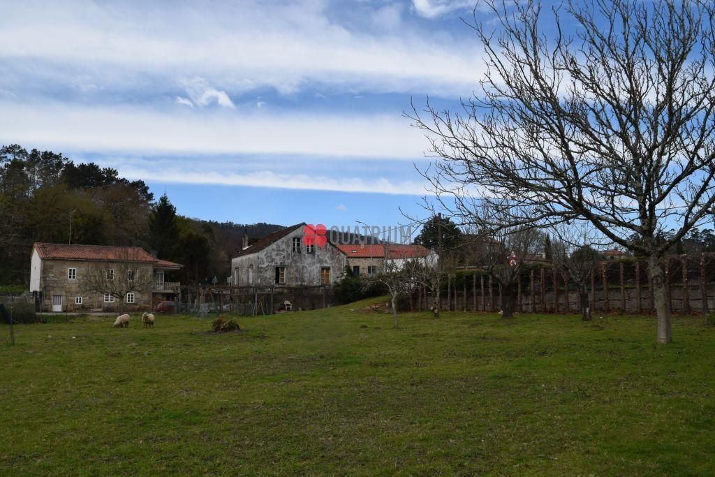 Casa o xalet en venda en Ames amb Jardí privat