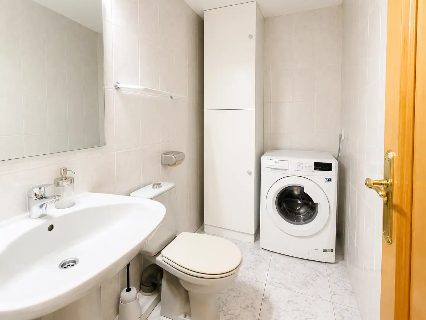 Badezimmer von Wohnung zum Verkauf in Tàrrega mit Klimaanlage, Heizung und Terrasse