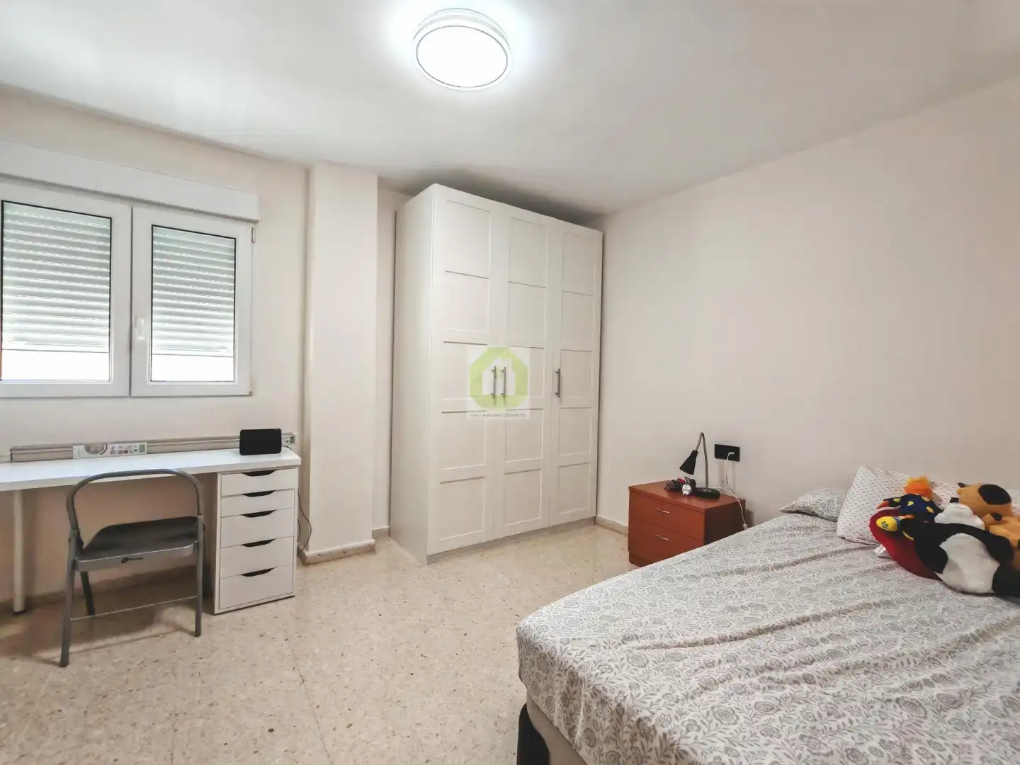 Bedroom of Flat for rent in Granada  with Air Conditioner and Furnished
