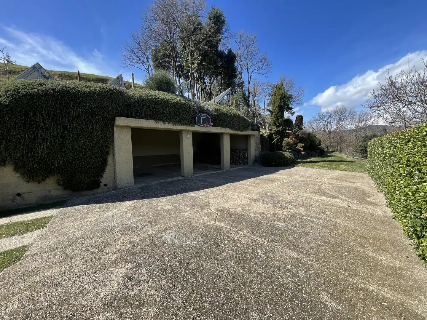 Casa rústica con terraza en venta en Sant Joan Les Fonts, imagen 4