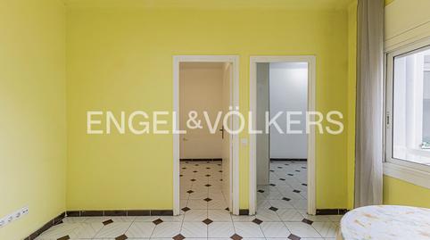 Foto 4 de Apartamento en venta en Sant Andreu de Palomar, Barcelona