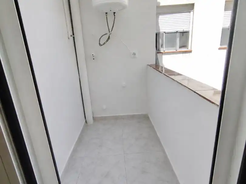 Flat with lift for sale in Carrer Vint-I-Tres Baix 1, imagen 9